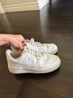 Nike White Low-Top Leather Sneakers